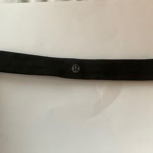 Black Lululemon Headband